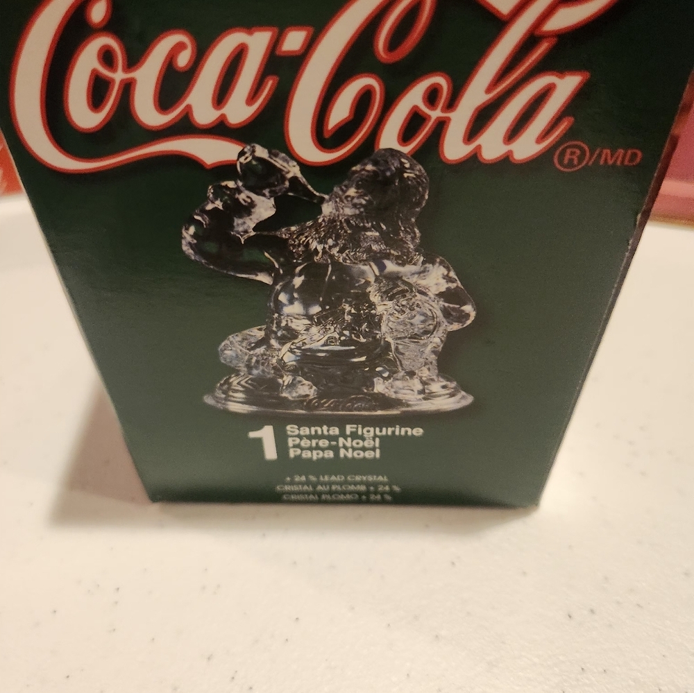 Coke-Cola Clear Glass Santa Claus Figurine - Picture 9 of 11